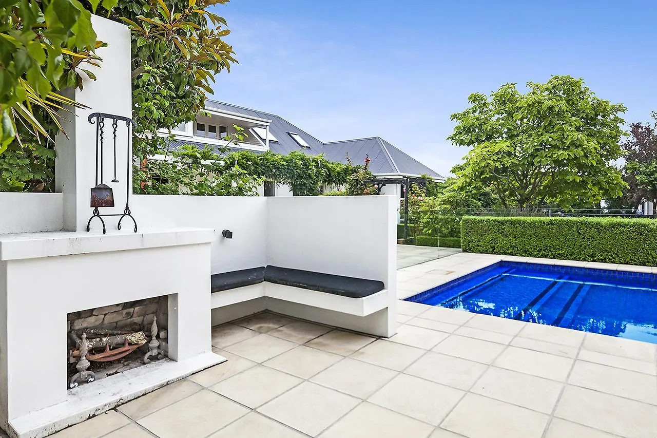 Holiday home French City Mansion Villa Christchurch
