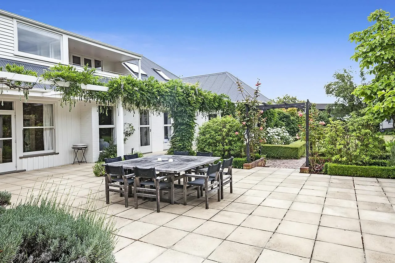 French City Mansion Villa Christchurch